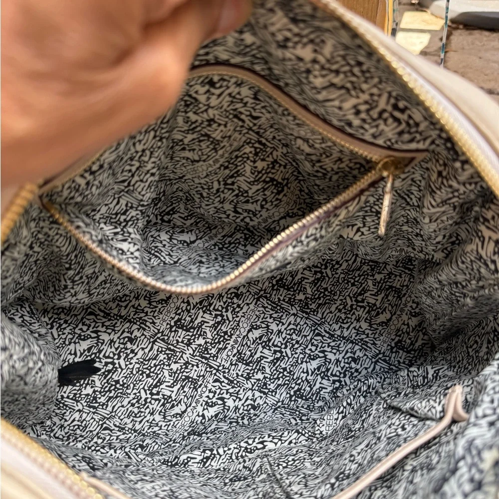 Rebecca Minkoff Cream and Purple Satchel with Elegant Detailing - Picture 3 of 4